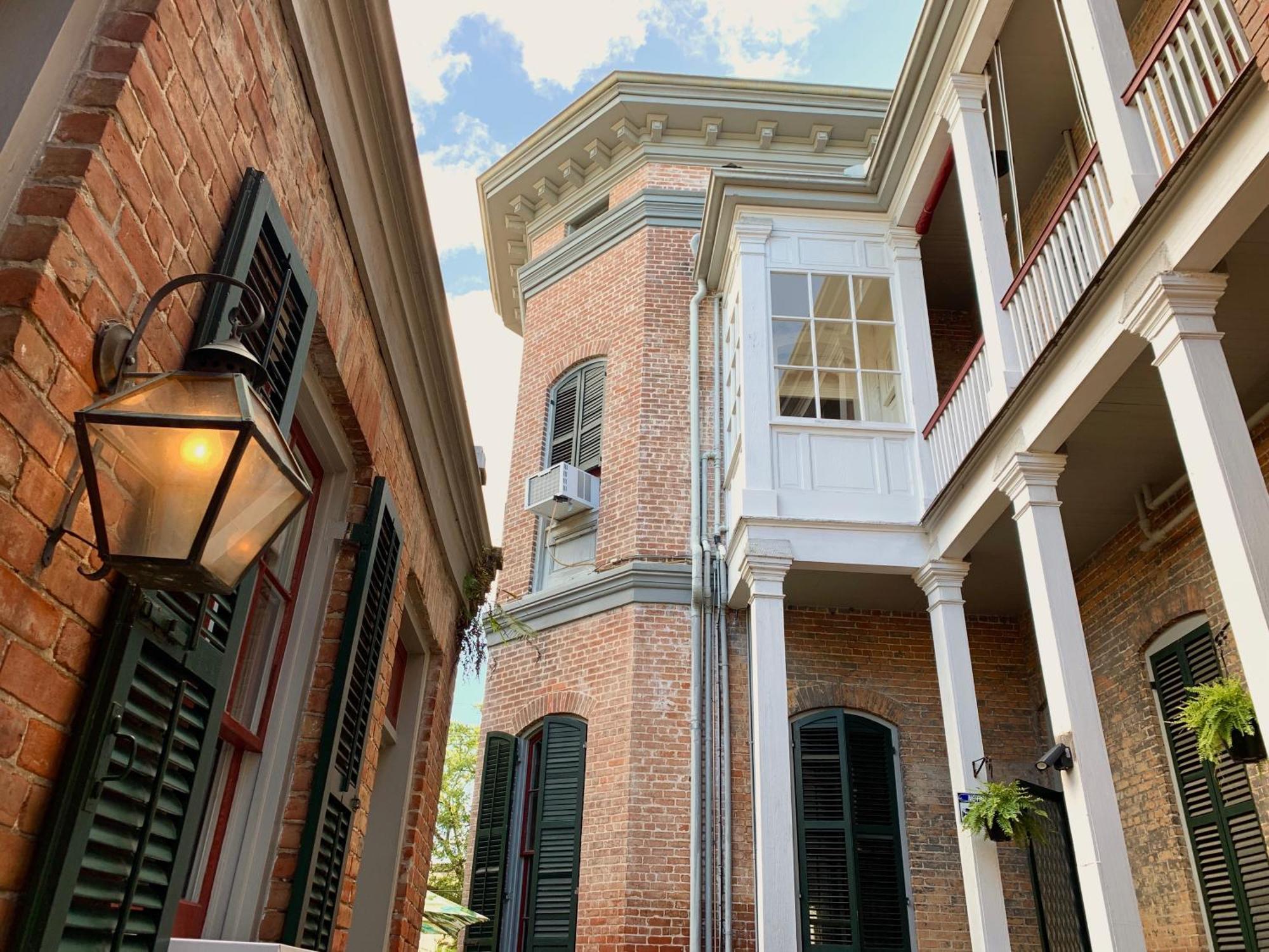 French Quarter Lanaux Mansion Bed And Breakfast New Orleans Exterior photo